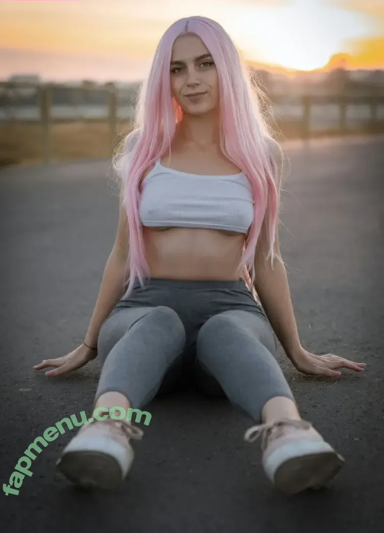 Msyuliyafox nude photo #0240 (Msyuliyafox)