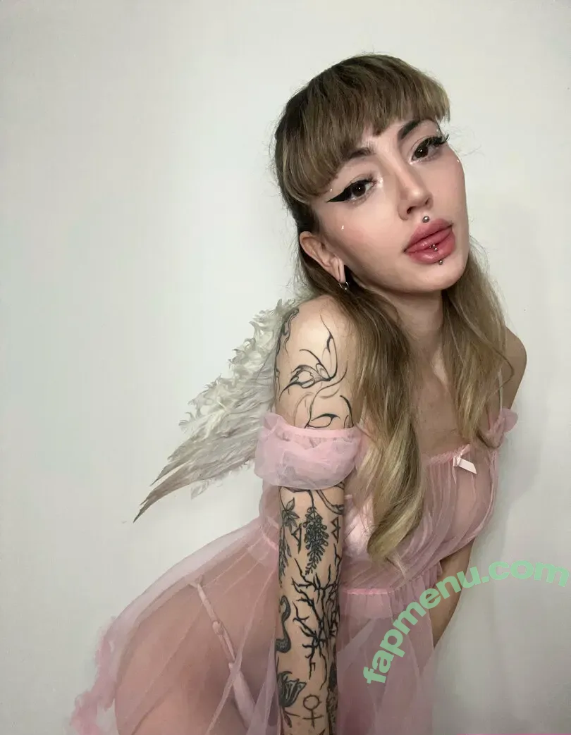 muasshole nude photo #0084 (theiafae)