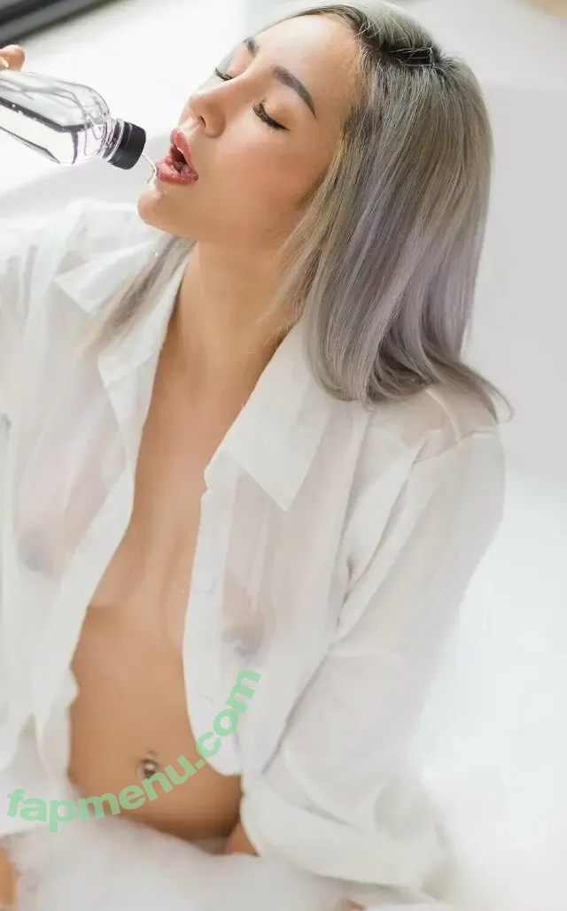 mukchaaliinee nude photo #0162 (MLiveCF / mukchaalyy_)