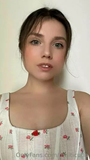  nude photo #0032