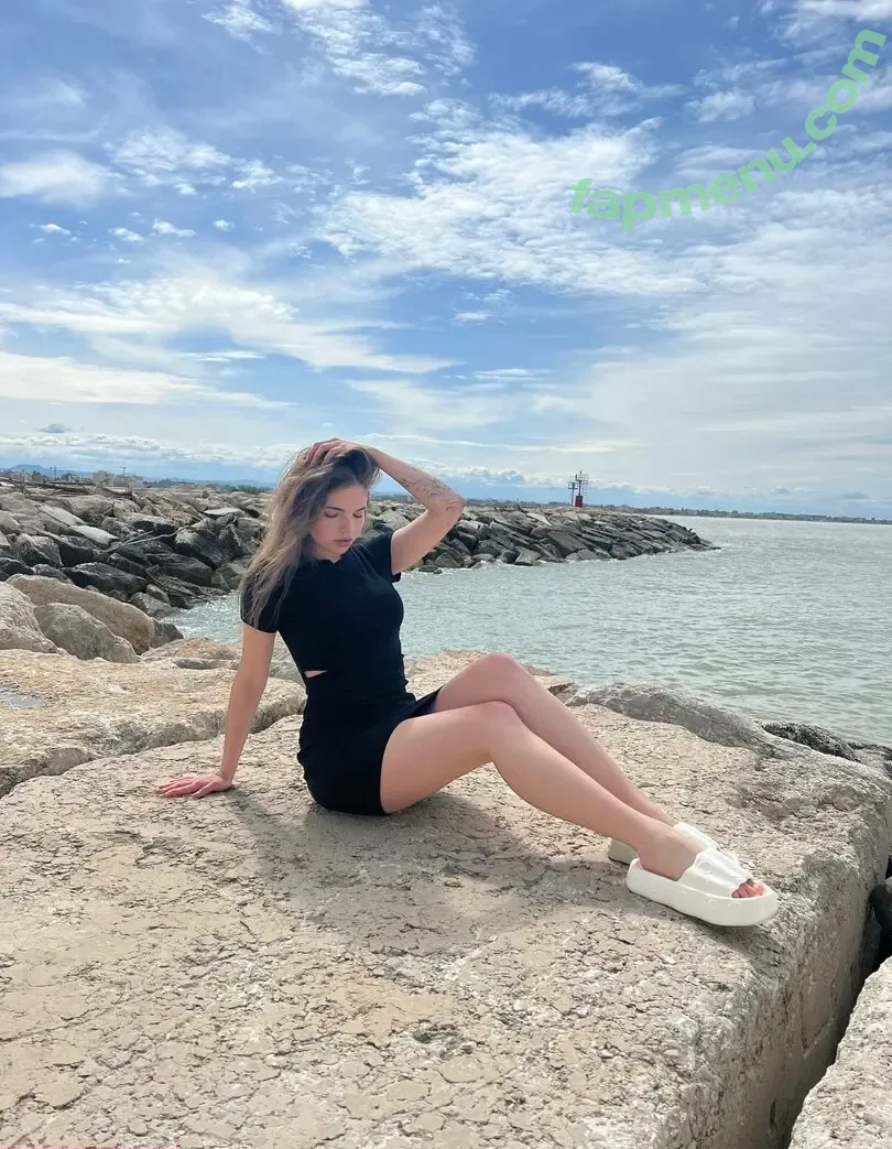 murcadi nude photo #0014 (murcadi)