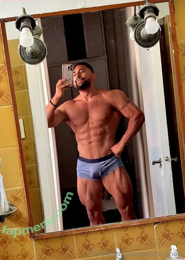 muscle_show nude photo #0305 (muscle_show01)
