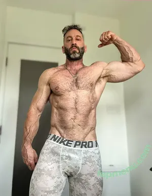  nude photo #0007