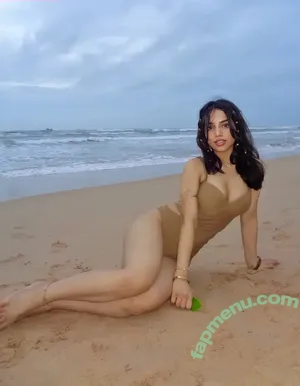 Muskan Karia / muskankaria nude photo #0095