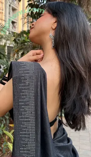 Muskan Karia / muskankaria nude photo #0106