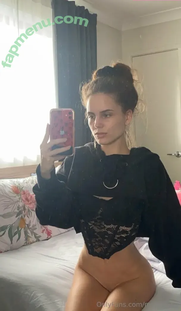 mxllybxby nude photo #0011 (mxllybxby)