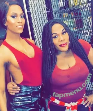 Mya Badd / aye_slimb3auty / myabadd89 nude photo #0033