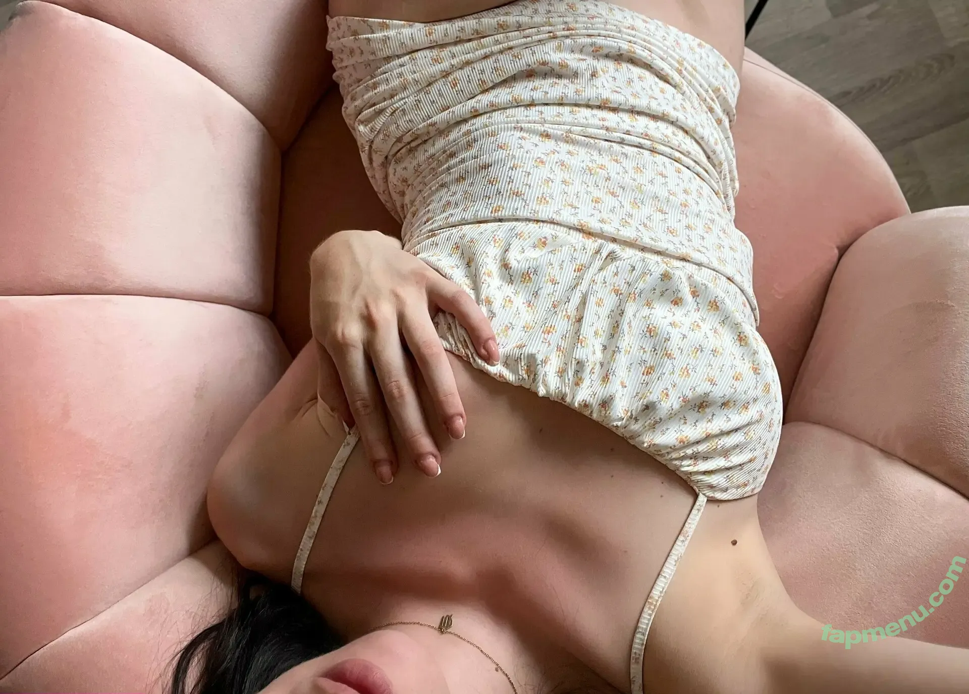 myla.feet nude photo #0053 (myla_feet / mylafeet__)