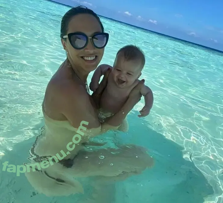 Myleene Klass nude photo #0851 (myleeneklass)