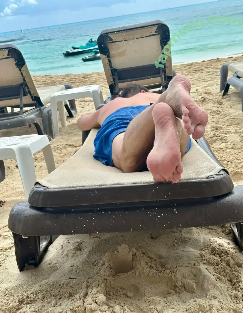 mylesmagicalsoles nude photo #0105 (mylesoneal)