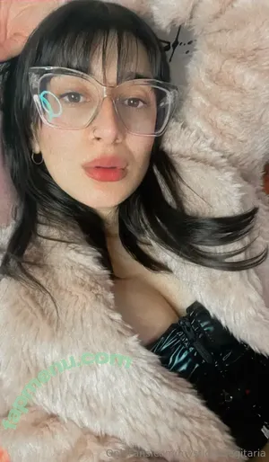  nude photo #0009