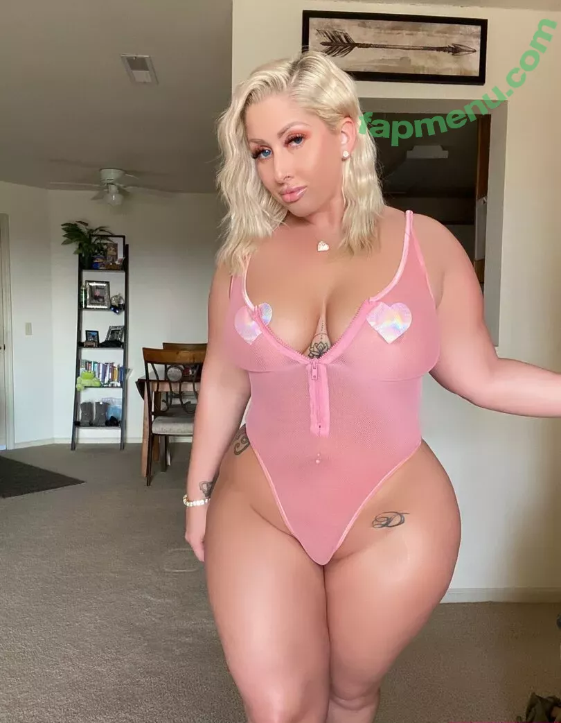 mzdanibadgirl nude photo #0066 (mzdanient)