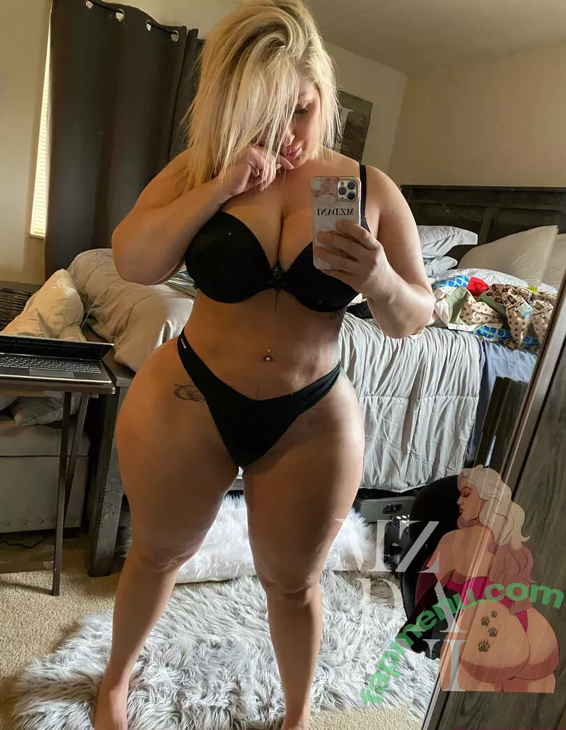 mzdanibadgirl nude photo #0075 (mzdanient)