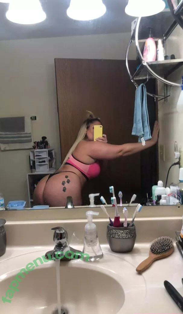 mzdanibadgirl nude photo #0125 (mzdanient)