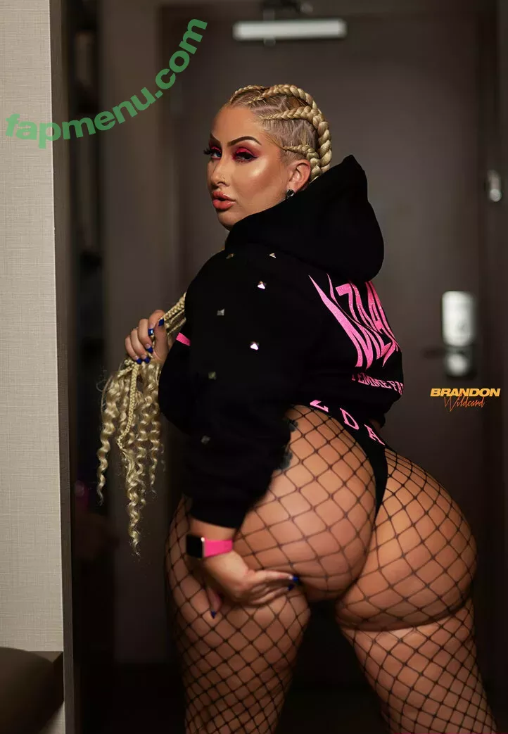 mzdanibadgirl nude photo #0355 (mzdanient)