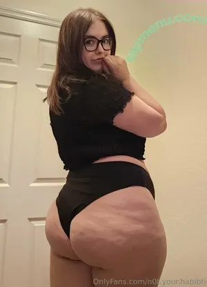  nude photo #0001