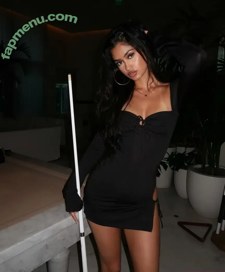Naaz Torbati nude photo #0321 (naaztorbati)