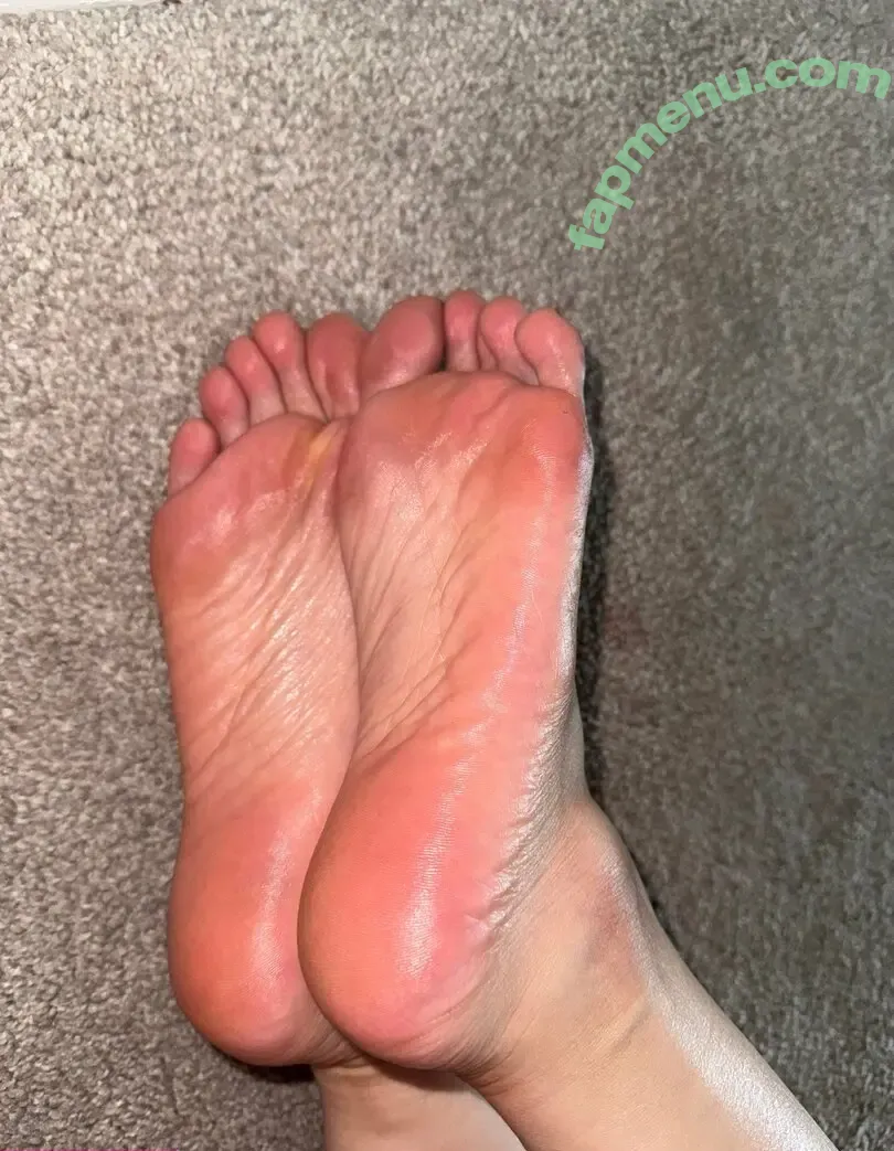 naisfeetonly nude photo #0051 (naisfeetonly)