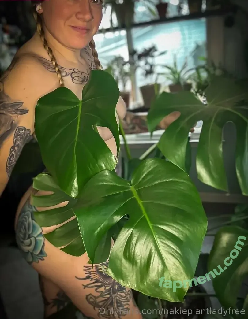 nakieplantladyfree nude photo #0007 (nakieplantladyfree)