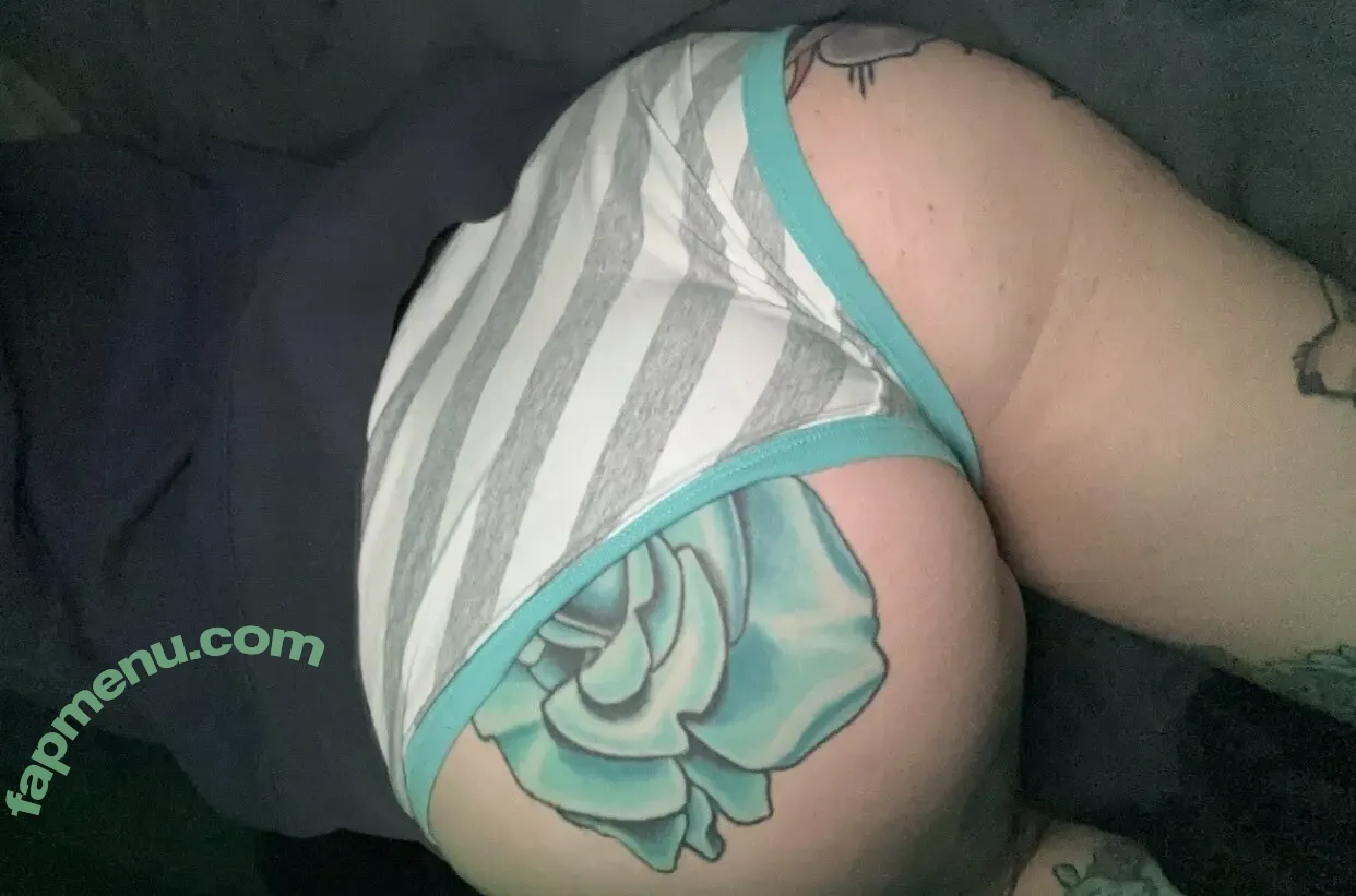 nakieplantladyfree nude photo #0021 (nakieplantladyfree)