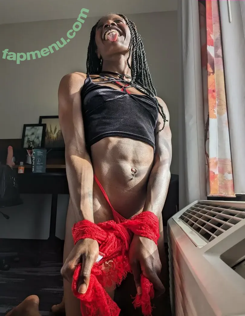 nakitapowers nude photo #0007 (iamnakita)