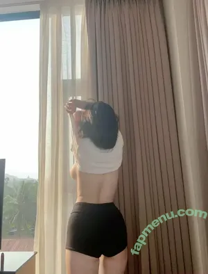 Nan Ma Htwe / annnangnang nude photo #0021