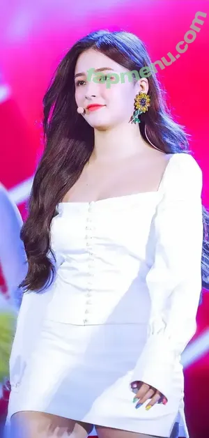 Nancy Momoland / nancyjewel_mcdonie_ nude photo #0056
