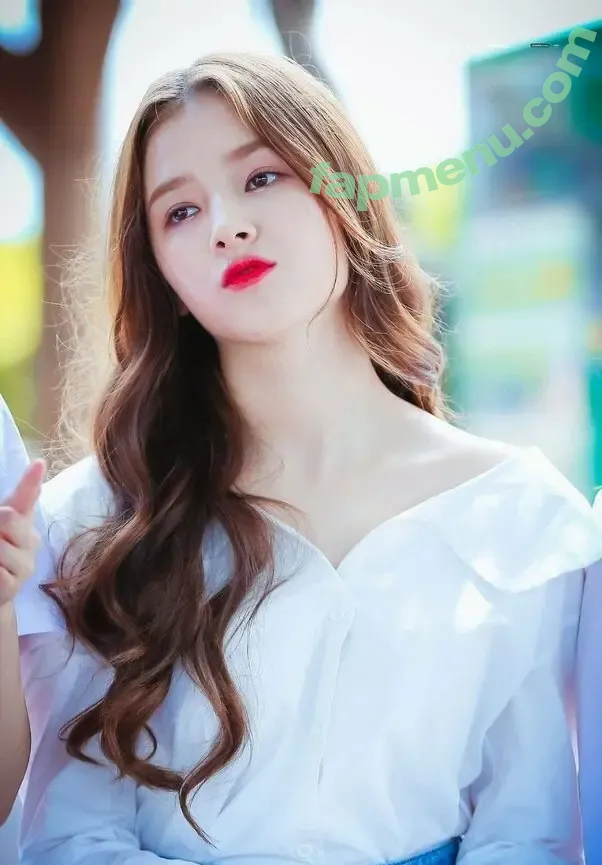 Nancy Momoland nude photo #0054 (nancyjewel_mcdonie_)
