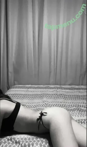  nude photo #0001