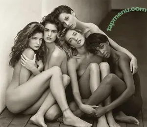 Naomi Campbell / NaomiCampbell / naomi nude photo #0458