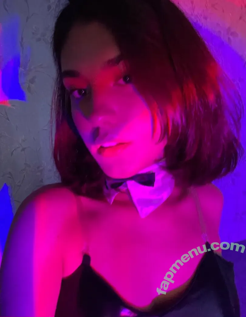 naomi_secrets nude photo #0008 (naomifoxsecret)
