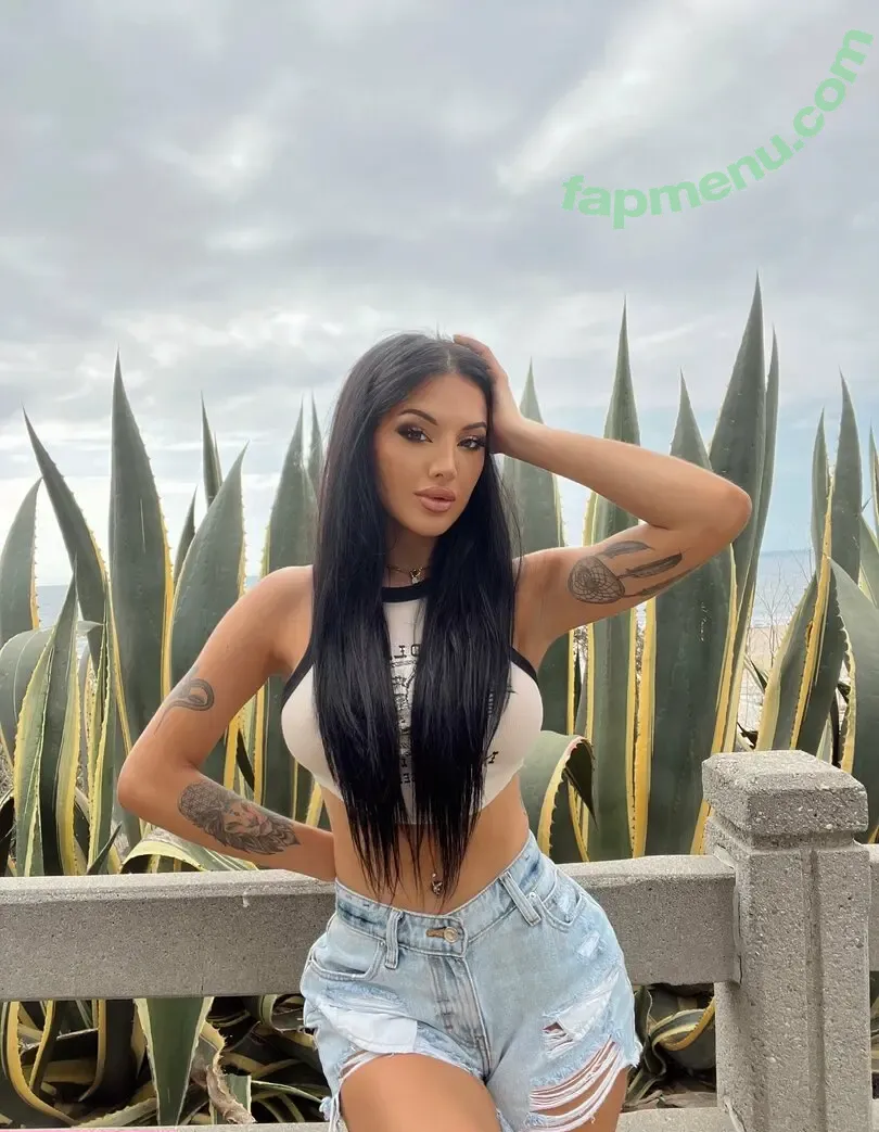 naomifoxxx nude photo #0010 (itsnaomifoxx)
