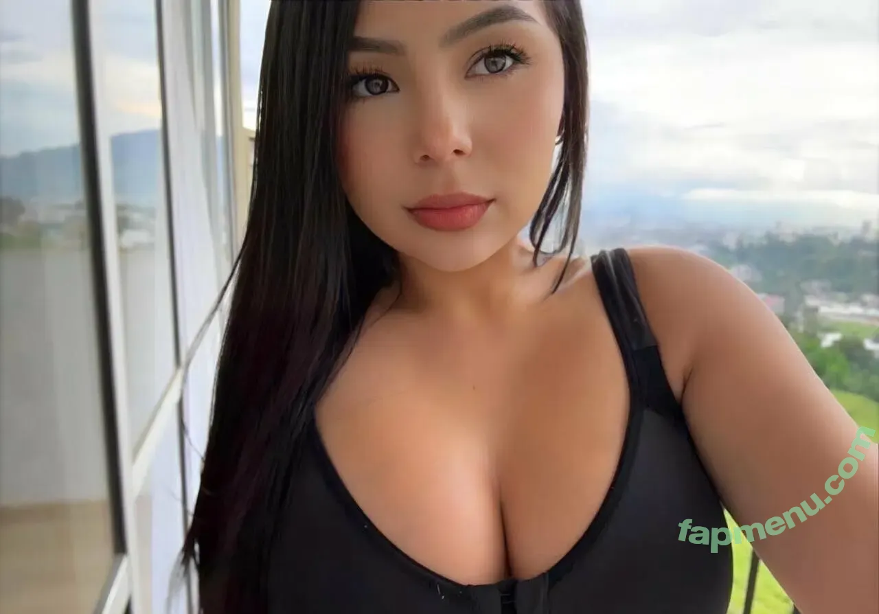 naomikitty03 nude photo #0016 (trinity_fatu)