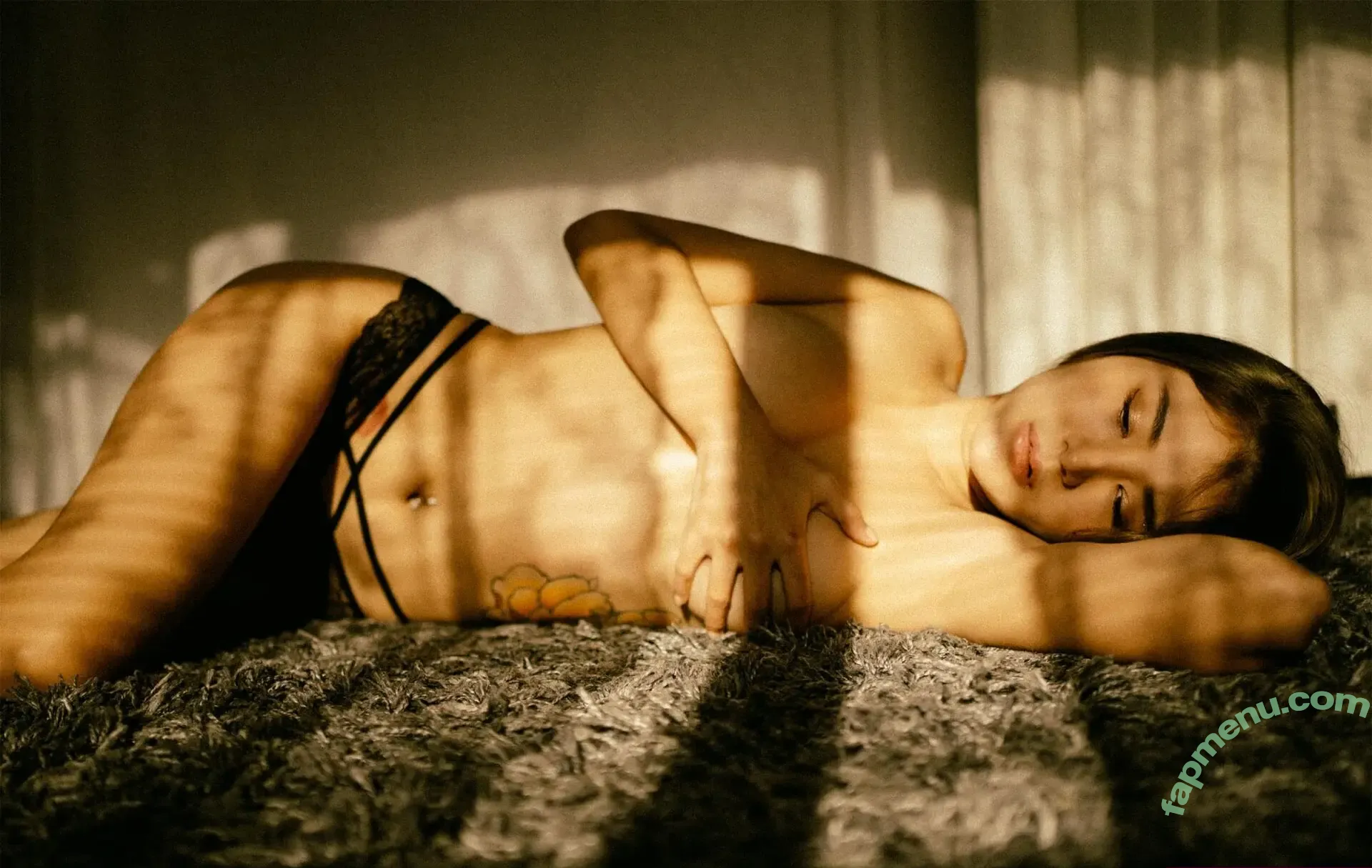 Nardear Montgod nude photo #0009 (Cat / catnardear / nardear)