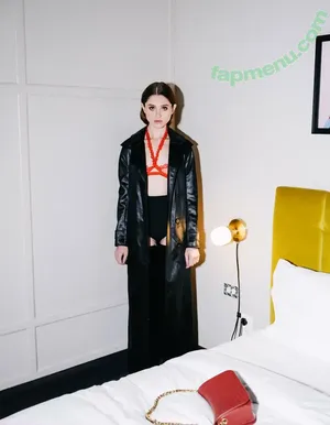 Natalia Dyer / nattyiceofficial nude photo #0814