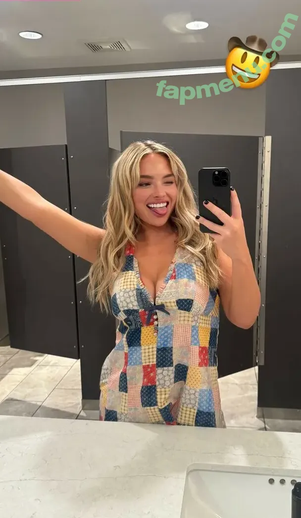 Natalie Alyn Lind nude photo #0894 (nataliealynlind / natalynlind)