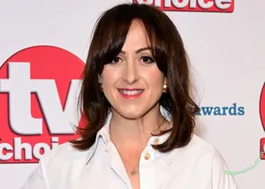 Natalie Cassidy / natcass1 nude photo #0009