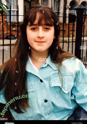 Natalie Cassidy / natcass1 nude photo #0020