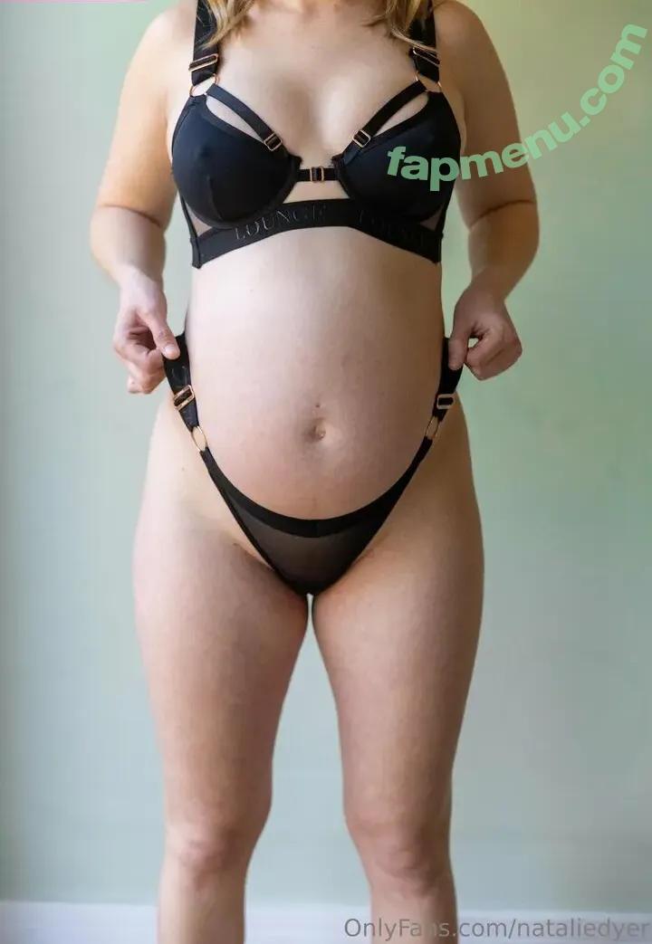 nataliedyer nude photo #0002 (nattyiceofficial)
