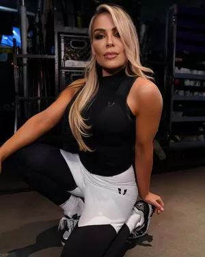 Natalya Neidhart / Wwe / jenni-neidhart / natalya_boat nude photo #0303