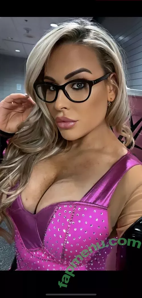 Natalya Neidhart nude photo #0282 (Wwe / jenni-neidhart / natalya_boat)