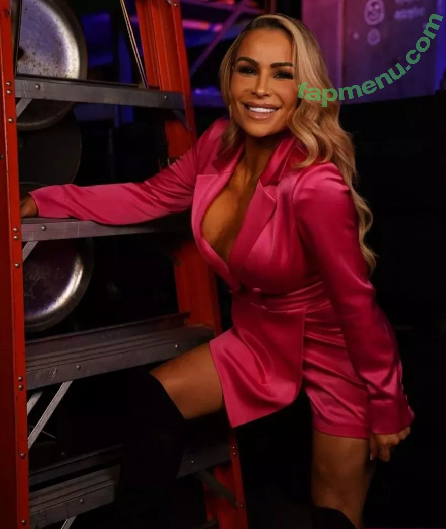 Natalya Neidhart nude photo #0287 (Wwe / jenni-neidhart / natalya_boat)