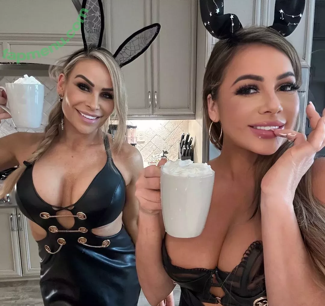 Natalya Neidhart nude photo #0295 (Wwe / jenni-neidhart / natalya_boat)