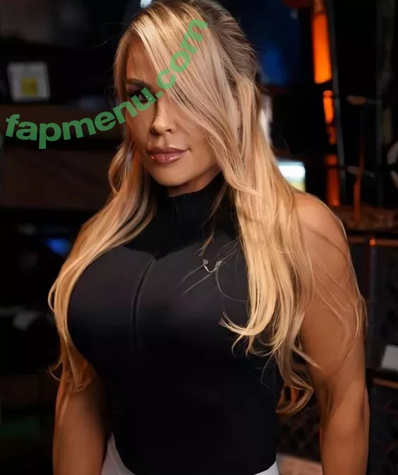 Natalya Neidhart nude photo #0304 (Wwe / jenni-neidhart / natalya_boat)