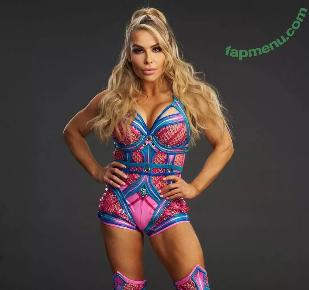 Natalya Neidhart nude photo #0364 (Wwe / jenni-neidhart / natalya_boat)