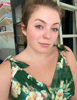 Nataschasophiaa nude photo #0006