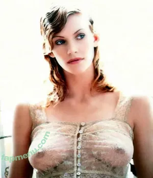 Natasha Henstridge / natashahenstridge / nathenstridge nude photo #0114