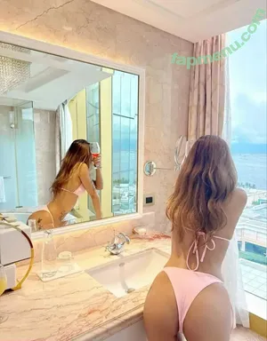 natashaznrl / nats_.s nude photo #0010
