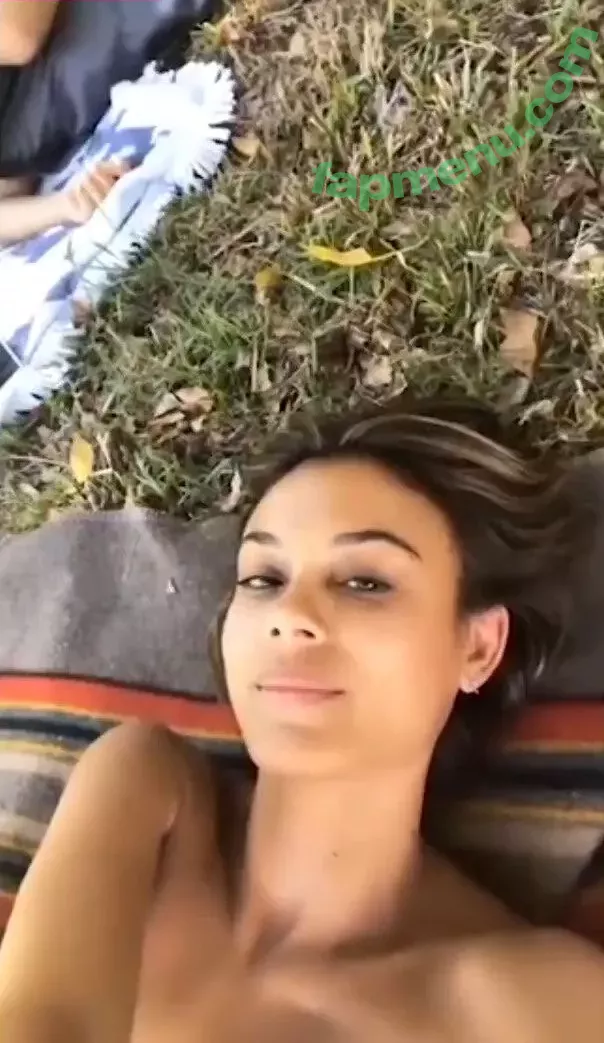 Nathalie Kelley nude photo #0033 (natkelley)