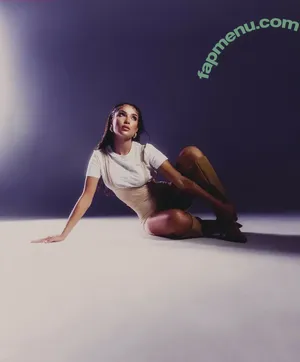  nude photo #0007